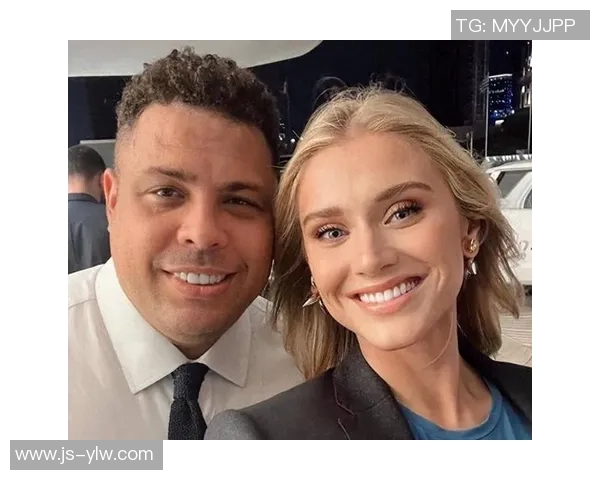 足球明星女婿的背后故事揭秘他们的婚姻与家庭生活