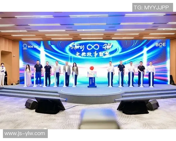 足球巨星与好莱坞明星的跨界对话与合作探索之旅